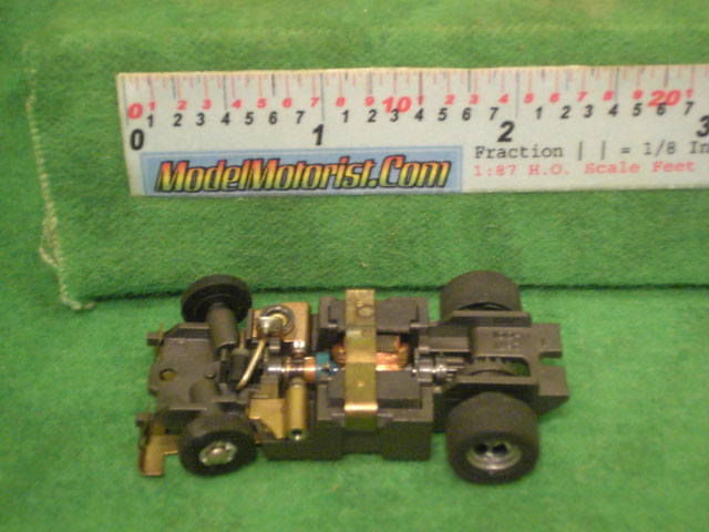 Top view of Aurora XLerators II Diode 4 HO Slotless Car Chassis