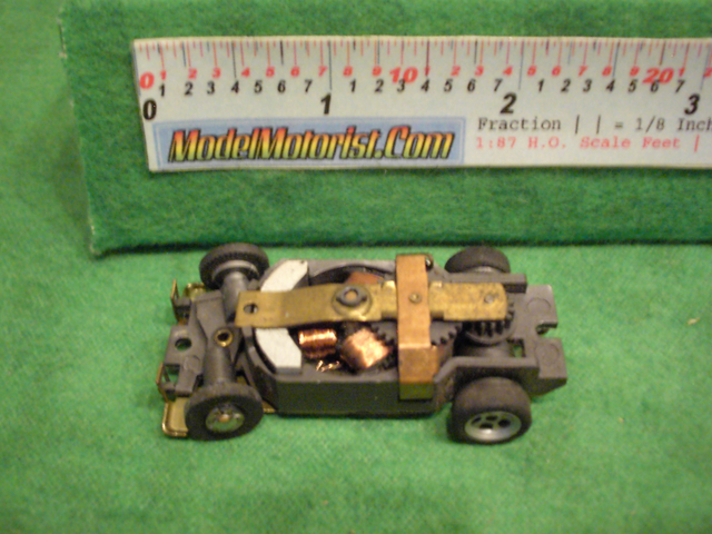 Top view of Aurora XLerators Diode 2 HO Slotless Car Chassis
