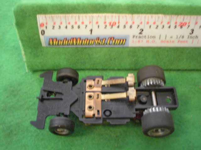 Bottom view of Ideal Passing A HO Slotless Car Chassis