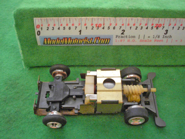 Top view of Lionel Power Passers B HO Slotless Car Chassis